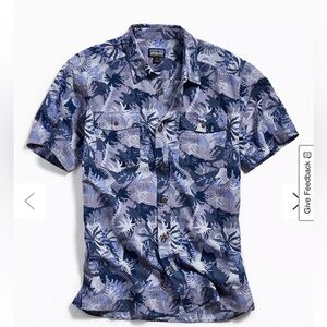 Patagonia steersman Men's Blue Patterned button down organic cotton Shirt